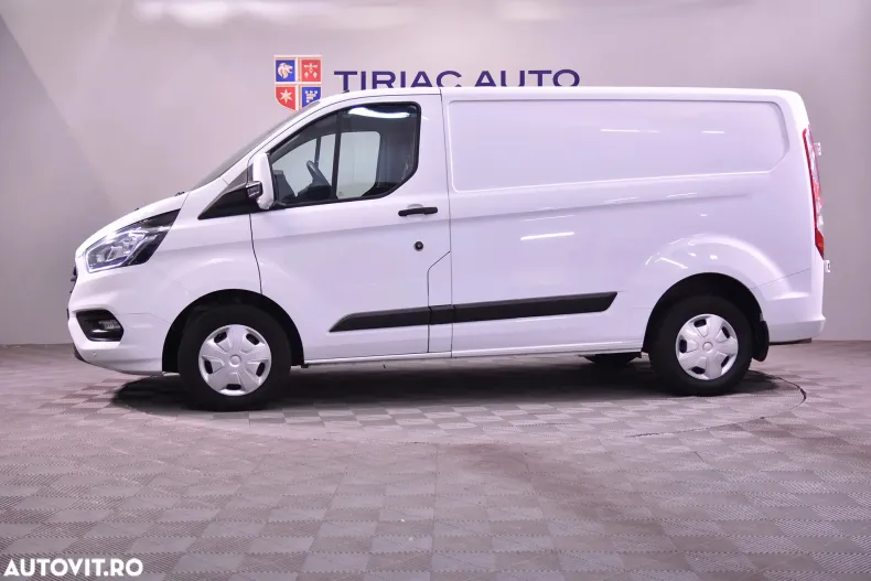 Ford Transit Custom din 2020 cu 118.504 km - oferta FOR132636 - foto 2