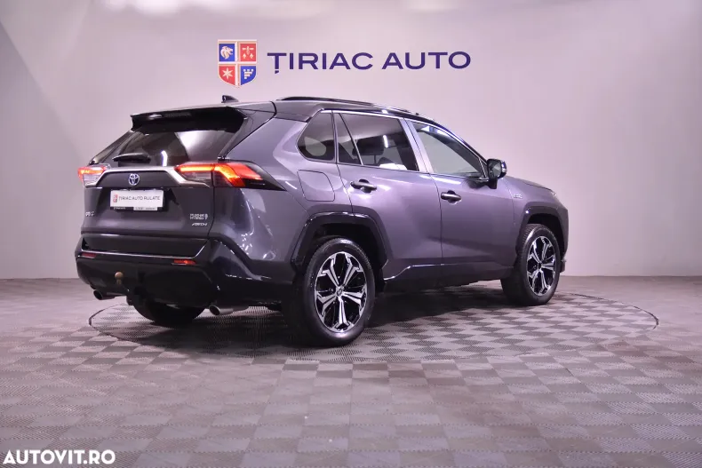Toyota RAV4 din 2020 cu 105.979 km - oferta TOY132637 - foto 5