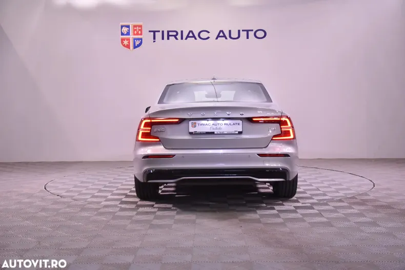 Volvo S60 din 2024 cu 22.748 km - oferta VOL132639 - foto 4