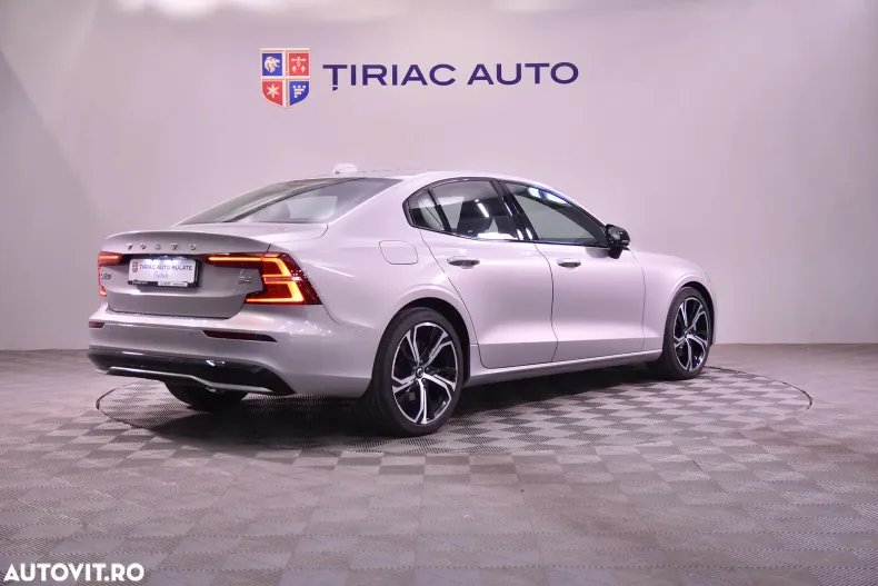 Volvo S60 din 2024 cu 22.748 km - oferta VOL132639 - foto 5