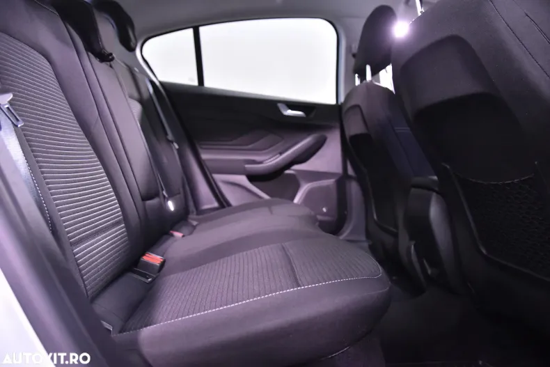 Ford Focus din 2022 cu 116.507 km - oferta FOR132665 - foto 12