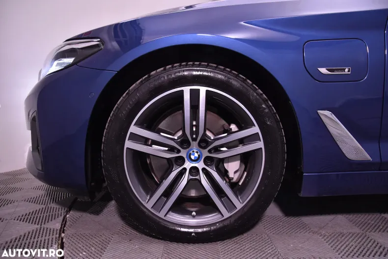 BMW Seria 5 din 2022 cu 81.374 km - oferta BMW132667 - foto 13