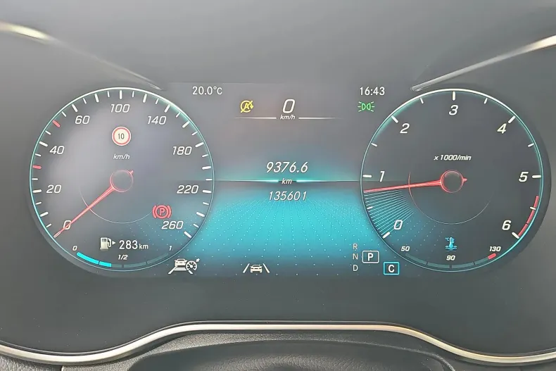 Mercedes-Benz GLC din 2020 cu 135.601 km - oferta MER132670 - foto 10