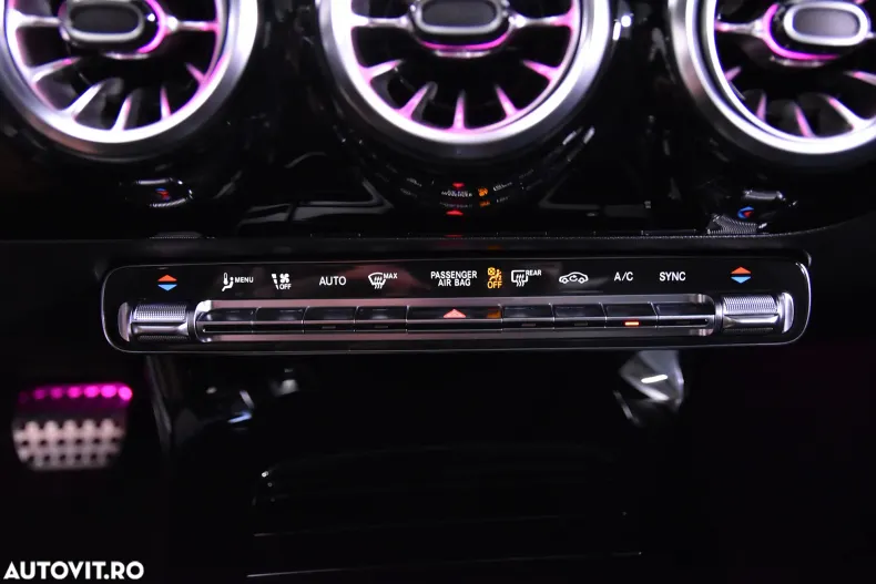 Mercedes-Benz CLA din 2023 cu 12.459 km - oferta MER132676 - foto 19