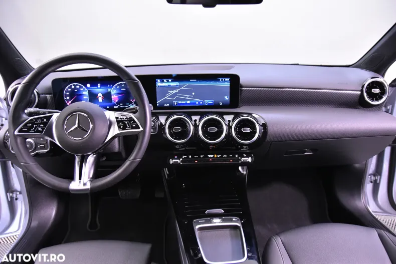 Mercedes-Benz A din 2024 cu 9.858 km - oferta MER132678 - foto 9