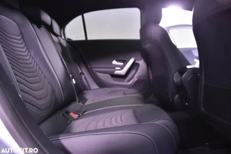 Mercedes-Benz A din 2024 cu 9.858 km - oferta MER132678 - foto 12