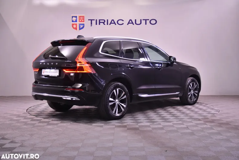 Volvo XC60 din 2022 cu 142.337 km - oferta VOL132688 - foto 5