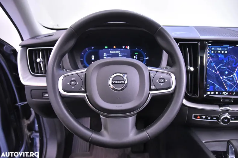 Volvo XC60 din 2022 cu 142.337 km - oferta VOL132688 - foto 15