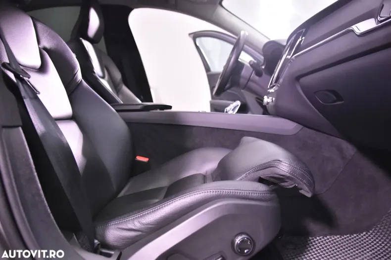 Volvo S60 din 2021 cu 78.415 km - oferta VOL132692 - foto 11