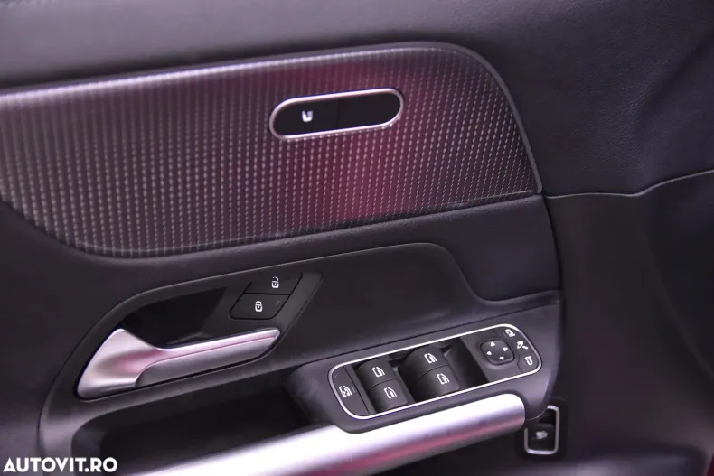 Mercedes-Benz GLA din 2023 cu 30.791 km - oferta MER132739 - foto 14