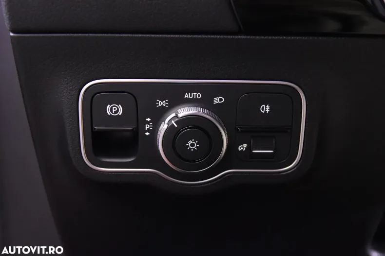 Mercedes-Benz GLA din 2023 cu 30.791 km - oferta MER132739 - foto 15