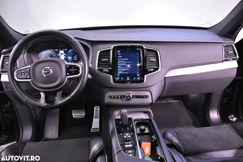 Volvo XC90 din 2021 cu 102.111 km - oferta VOL132740 - foto 9