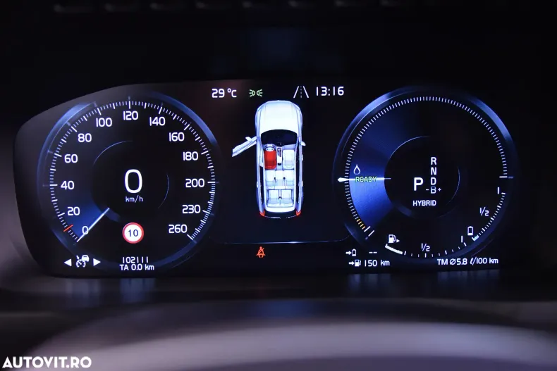 Volvo XC90 din 2021 cu 102.111 km - oferta VOL132740 - foto 10