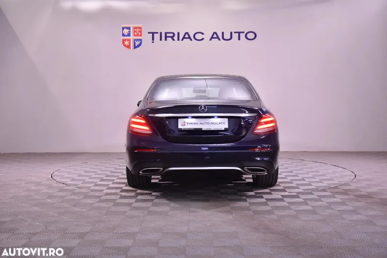 Mercedes-Benz E din 2020 cu 138.314 km - oferta MER132741 - foto 4