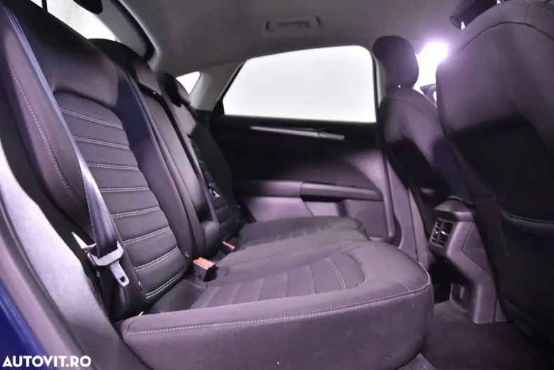 Ford Mondeo din 2020 cu 117.546 km - oferta FOR132769 - foto 12