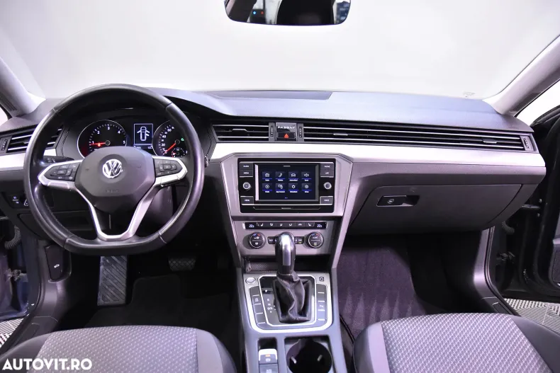 Volkswagen Passat din 2020 cu 144.883 km - oferta VOL132776 - foto 9