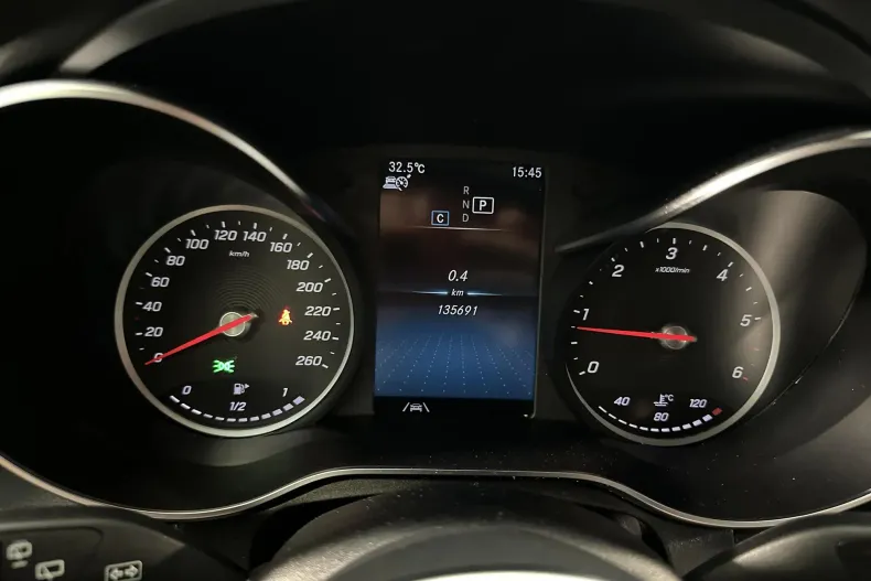 Mercedes-Benz GLC din 2020 cu 135.691 km - oferta MER132801 - foto 10