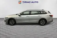 Volkswagen Passat din 2024 cu 5.500 km - oferta VOL132805 - foto 2