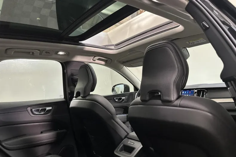 Volvo XC60 din 2021 cu 79.034 km - oferta VOL132807 - foto 20