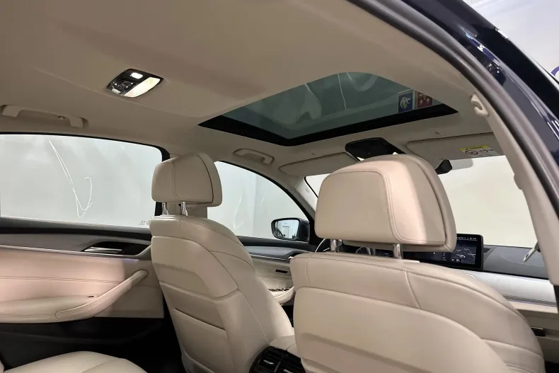 BMW Seria 5 din 2021 cu 94.579 km - oferta BMW132813 - foto 23