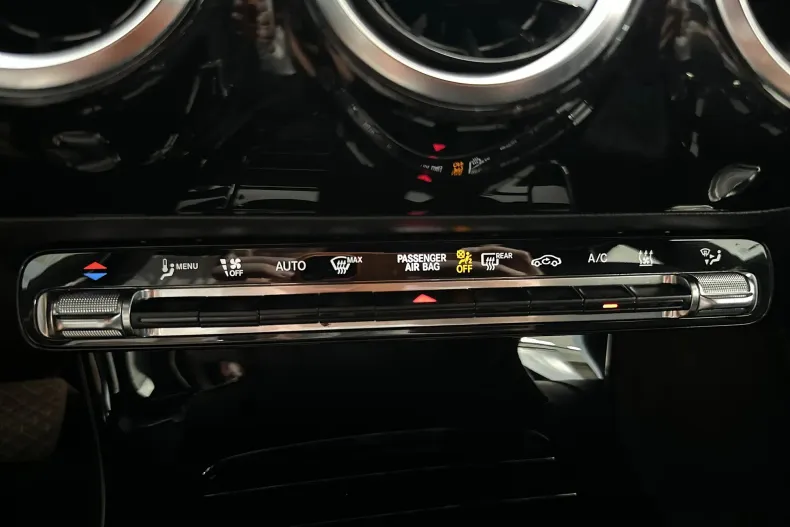 Mercedes-Benz CLA din 2022 cu 96.663 km - oferta MER132818 - foto 18