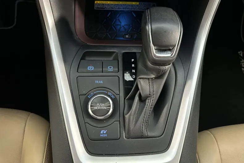 Toyota RAV4 din 2021 cu 142.466 km - oferta TOY132820 - foto 16