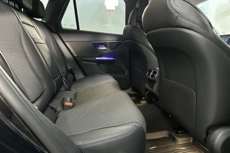 Mercedes-Benz GLC din 2024 cu 11.614 km - oferta MER132823 - foto 13