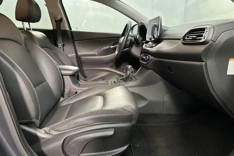 Hyundai i30 din 2021 cu 111.594 km - oferta HYU132827 - foto 11