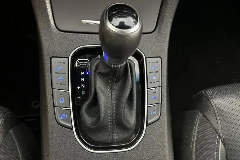 Hyundai i30 din 2021 cu 111.594 km - oferta HYU132827 - foto 17