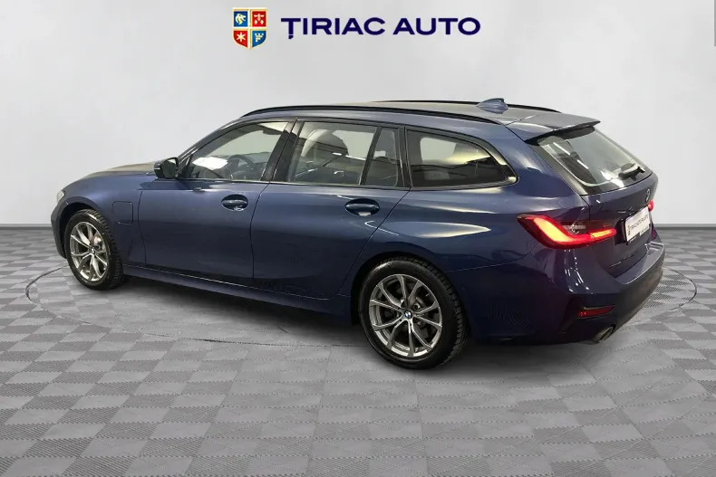 BMW Seria 3 din 2021 cu 118.743 km - oferta BMW132832 - foto 3