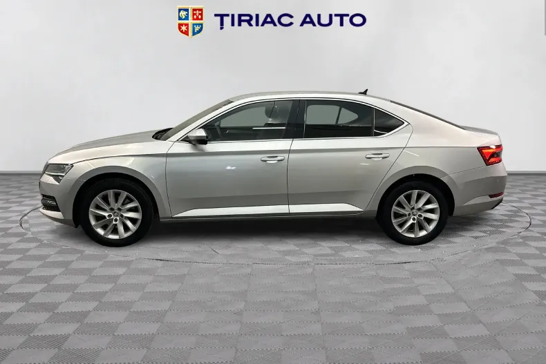 Skoda Superb din 2021 cu 76.112 km - oferta SKO132835 - foto 2