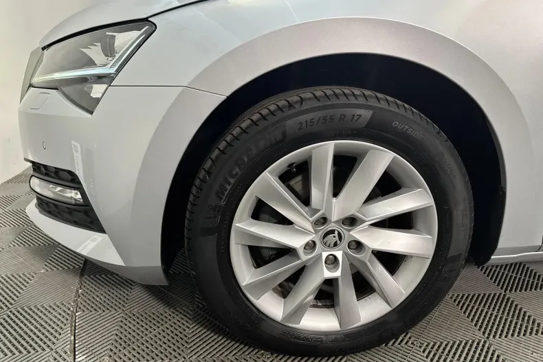 Skoda Superb din 2021 cu 76.112 km - oferta SKO132835 - foto 13