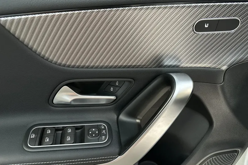 Mercedes-Benz A din 2024 cu 10.514 km - oferta MER132845 - foto 15