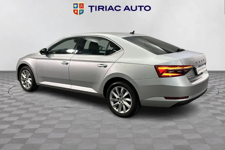 Skoda Superb din 2020 cu 165.002 km - oferta SKO132848 - foto 3