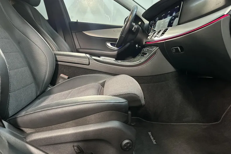 Mercedes-Benz E din 2021 cu 68.038 km - oferta MER132851 - foto 10