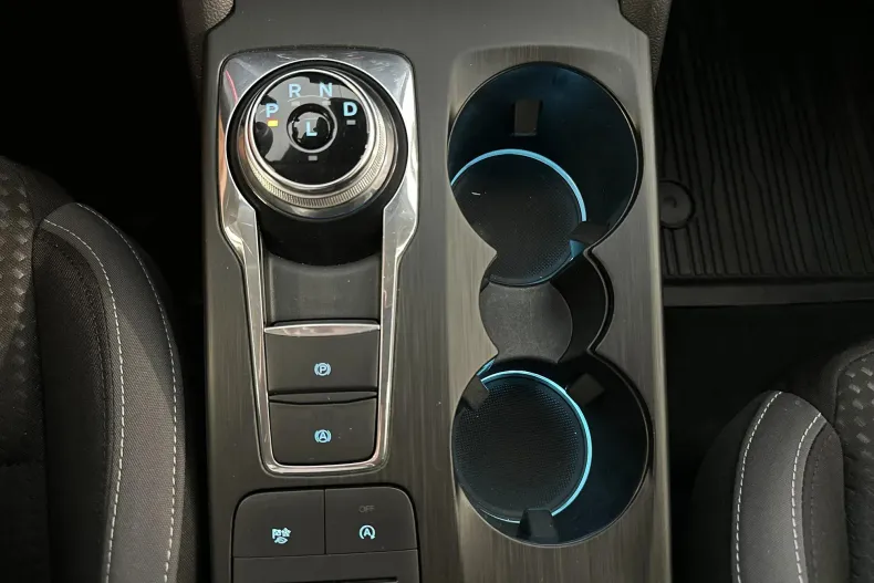 Ford Focus din 2022 cu 120.198 km - oferta FOR132852 - foto 17