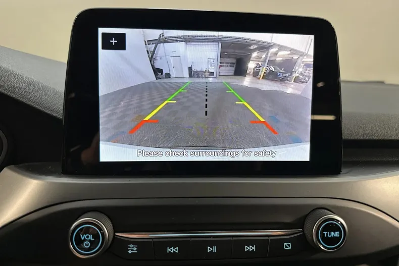 Ford Focus din 2022 cu 120.198 km - oferta FOR132852 - foto 20