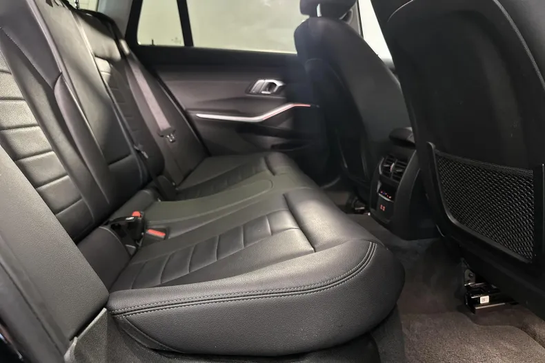 BMW Seria 3 din 2021 cu 166.262 km - oferta BMW132853 - foto 12