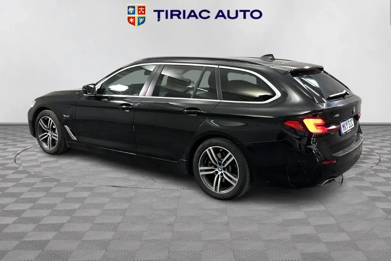 BMW Seria 5 din 2021 cu 125.530 km - oferta BMW132854 - foto 3