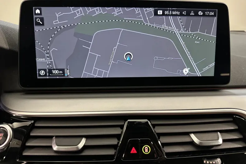 BMW Seria 5 din 2021 cu 125.530 km - oferta BMW132854 - foto 18