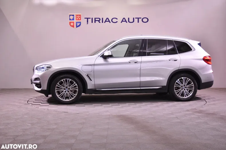 BMW X3 din 2021 cu 130.385 km - oferta BMW132868 - foto 2