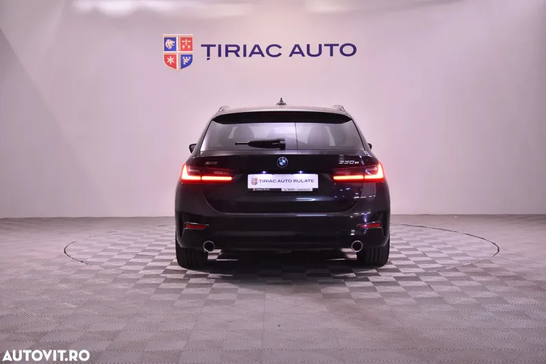 BMW Seria 3 din 2022 cu 118.443 km - oferta BMW132885 - foto 4