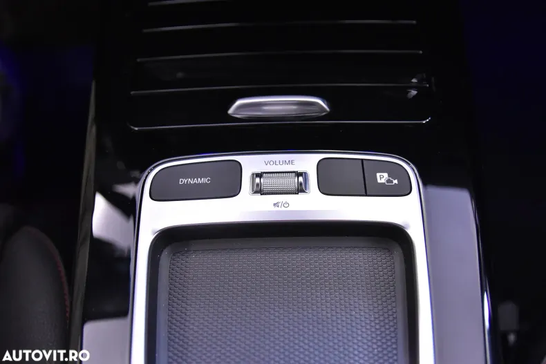 Mercedes-Benz CLA din 2024 cu 20.843 km - oferta MER132898 - foto 19