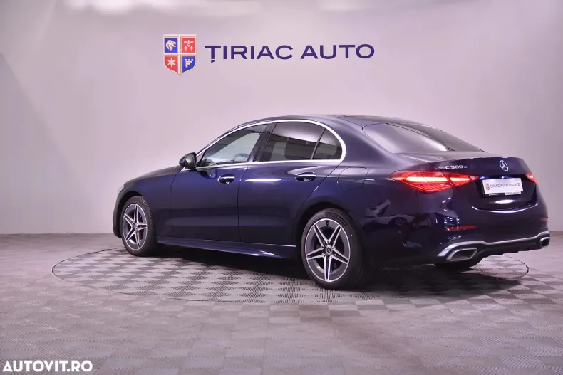 Mercedes-Benz C din 2022 cu 51.645 km - oferta MER132915 - foto 3