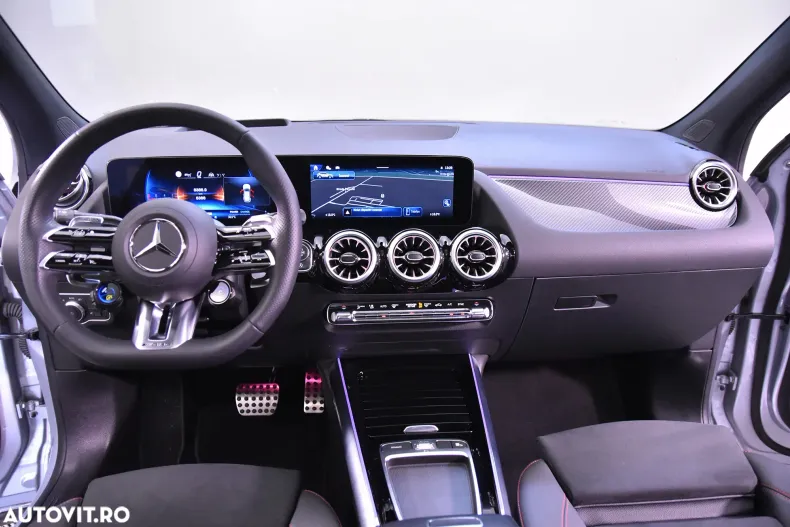 Mercedes-Benz GLA din 2024 cu 6.388 km - oferta MER132916 - foto 9