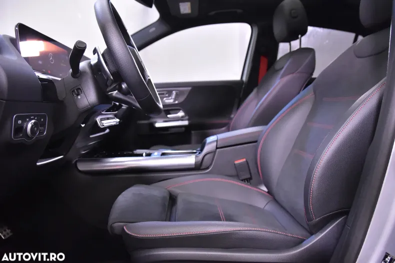 Mercedes-Benz GLA din 2024 cu 6.388 km - oferta MER132916 - foto 26