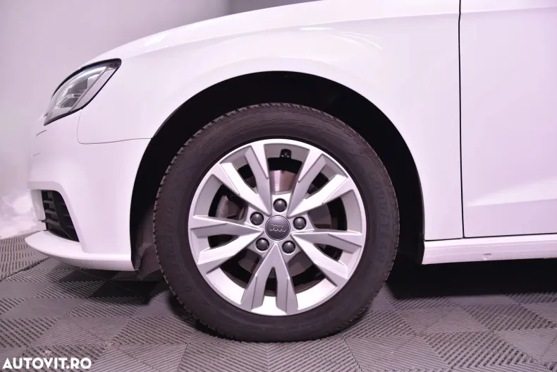 Audi A3 din 2020 cu 87.319 km - oferta AUD132917 - foto 13