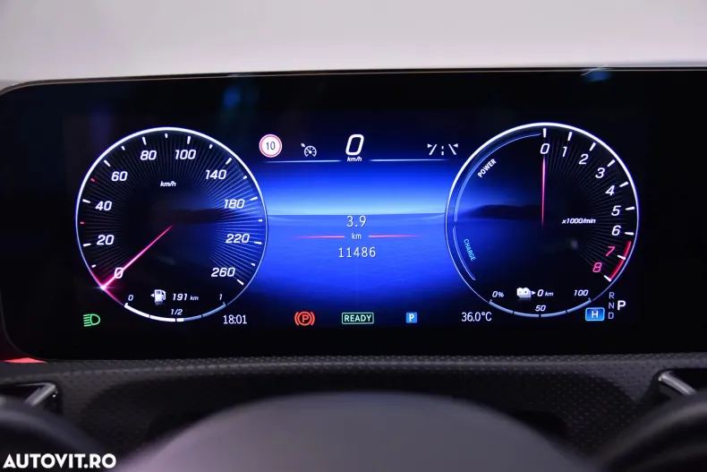 Mercedes-Benz CLA din 2024 cu 11.486 km - oferta MER132919 - foto 10