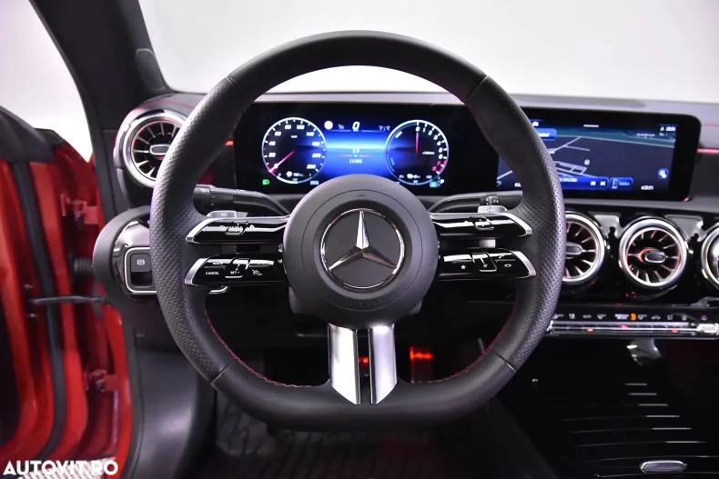 Mercedes-Benz CLA din 2024 cu 11.486 km - oferta MER132919 - foto 16