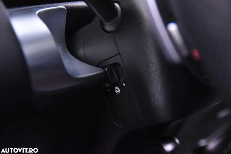 Mercedes-Benz GLB din 2024 cu 31.584 km - oferta MER132931 - foto 16